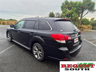 2013 Subaru Legacy - Thumbnail