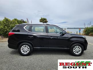 2020 Ssangyong REXTON - Thumbnail