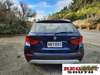 2011 BMW X1 - Thumbnail