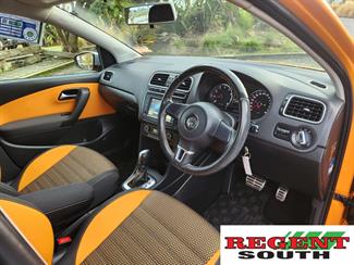2013 Volkswagen Cross Polo - Thumbnail
