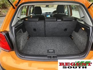 2013 Volkswagen Cross Polo - Thumbnail