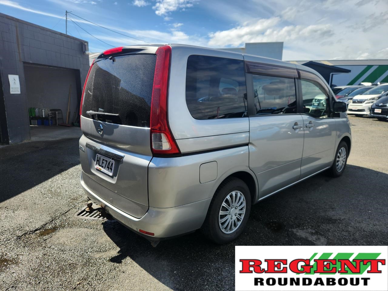 2007 Nissan Serena