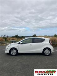 2017 Toyota AQUA - Thumbnail