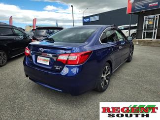2016 Subaru Legacy - Thumbnail
