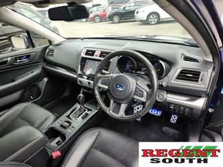 2016 Subaru Legacy - Thumbnail
