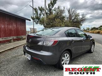 2009 Mazda 3 - Thumbnail