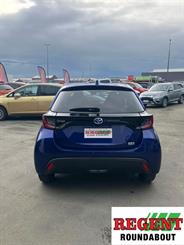 2021 Toyota Yaris - Thumbnail