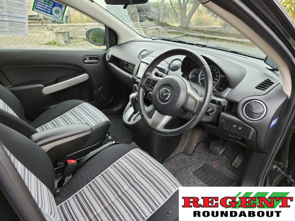 2013 Mazda Demio