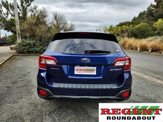 2015 Subaru Outback - Thumbnail