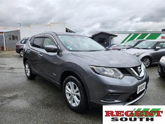 2015 Nissan X-Trail - Thumbnail