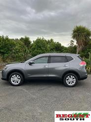 2015 Nissan X-Trail - Thumbnail