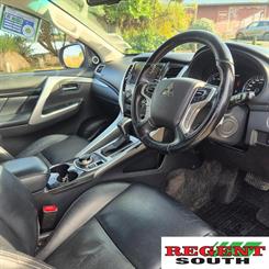 2016 Mitsubishi Pajero Sport - Thumbnail