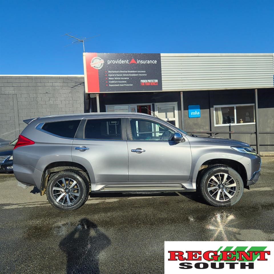 2016 Mitsubishi Pajero Sport
