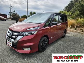 2016 Nissan Serena - Thumbnail