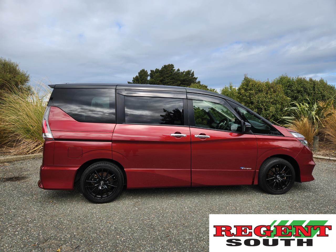 2016 Nissan Serena