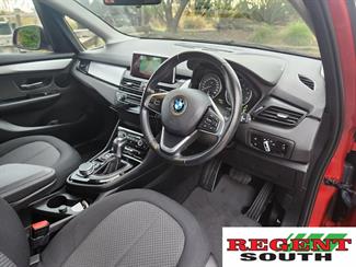 2015 BMW 218i - Thumbnail