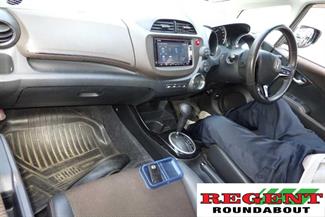 2012 Honda FIT SHUTTLE - Thumbnail