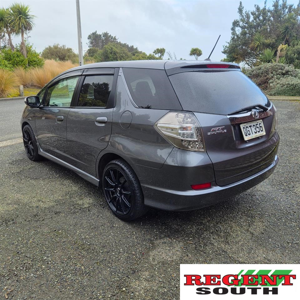 2012 Honda FIT SHUTTLE