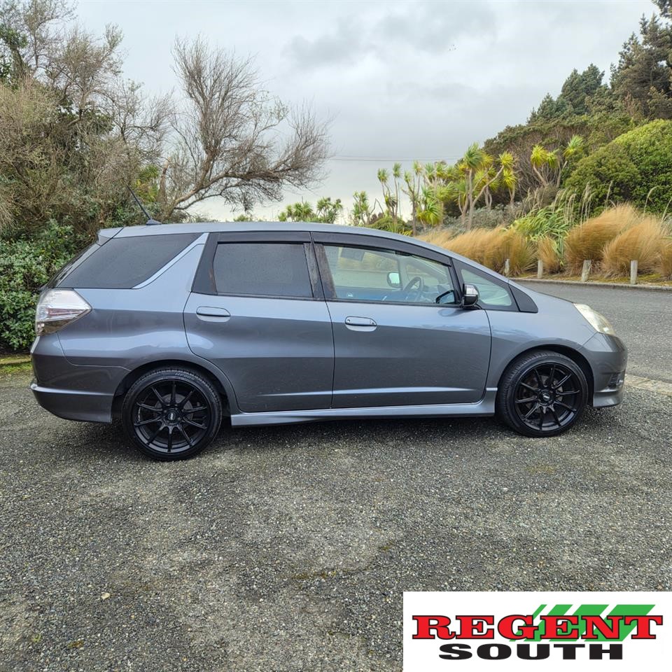 2012 Honda FIT SHUTTLE