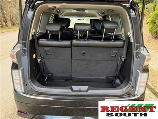 2014 Nissan Elgrand - Thumbnail