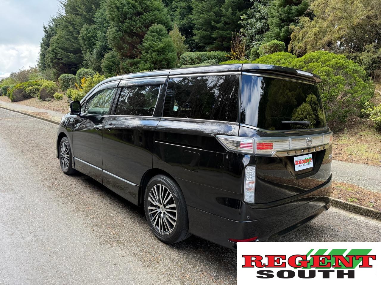 2014 Nissan Elgrand