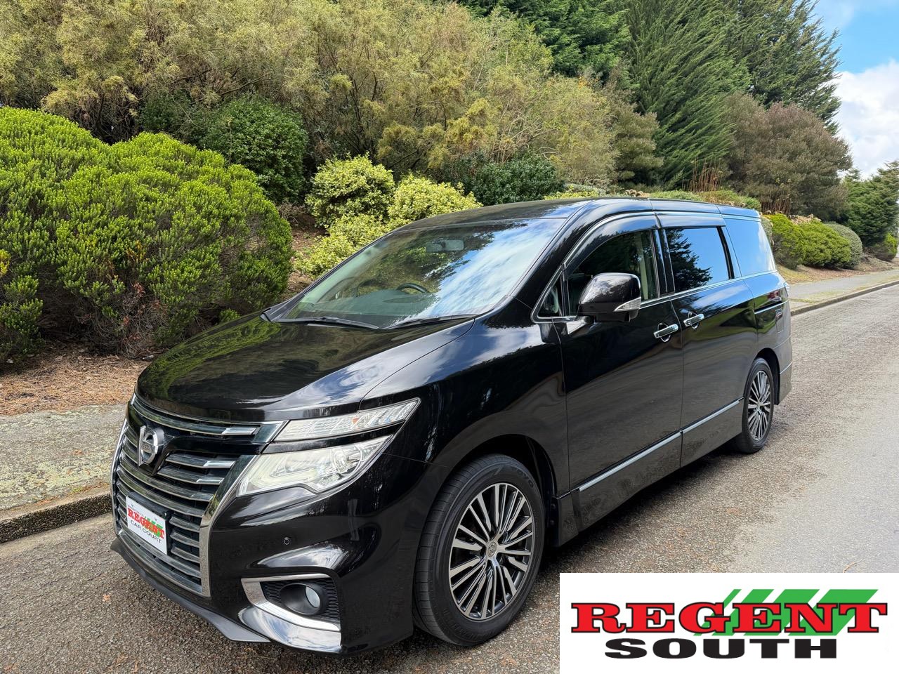 2014 Nissan Elgrand
