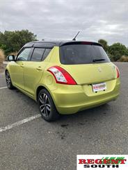 2016 Suzuki Swift - Thumbnail