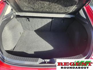 2015 Mazda Axela - Thumbnail