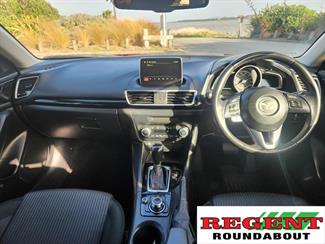 2015 Mazda Axela - Thumbnail