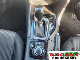 2015 Mazda Axela - Thumbnail