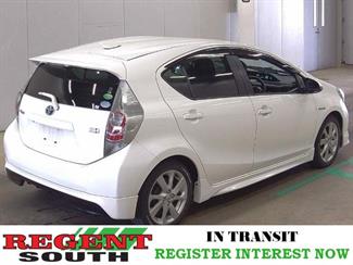 2013 Toyota AQUA - Thumbnail