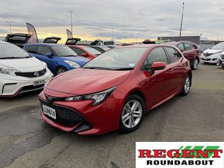 2018 Toyota Corolla - Thumbnail