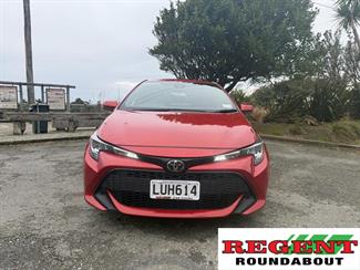 2018 Toyota Corolla - Thumbnail