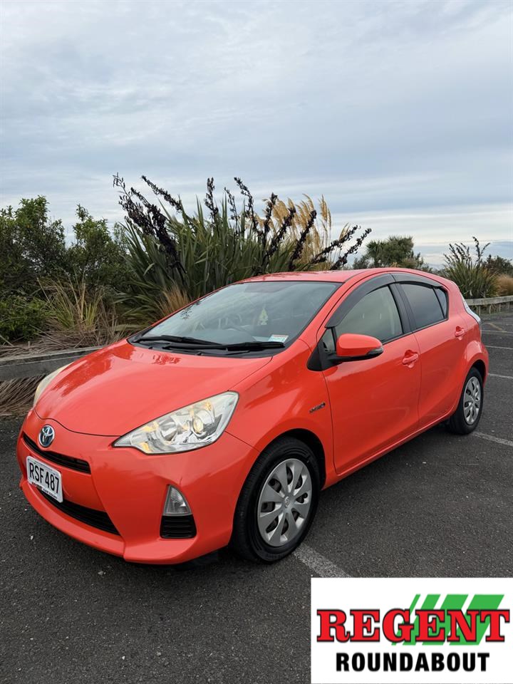 2013 Toyota AQUA