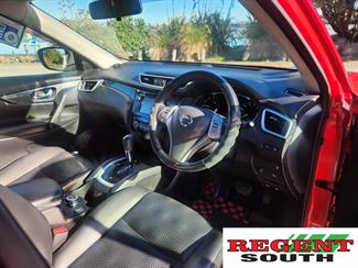 2015 Nissan X-Trail - Thumbnail
