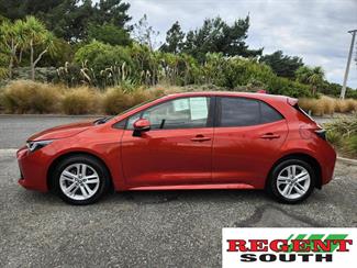 2019 Toyota Corolla - Thumbnail