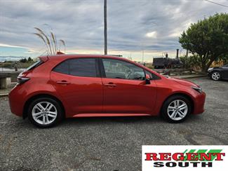 2019 Toyota Corolla - Thumbnail