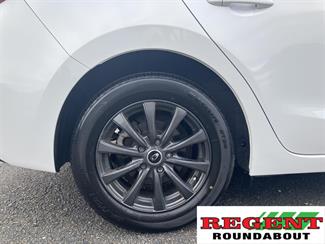 2015 Mazda Axela - Thumbnail