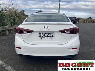 2015 Mazda Axela - Thumbnail