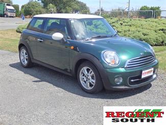 2012 Mini Cooper - Thumbnail