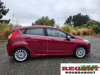 2014 Ford Fiesta - Thumbnail
