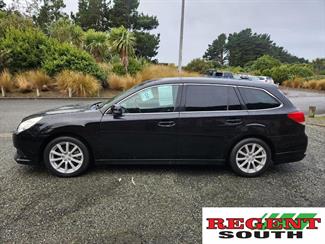 2011 Subaru Legacy - Thumbnail