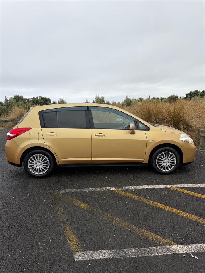 2011 Nissan Tiida