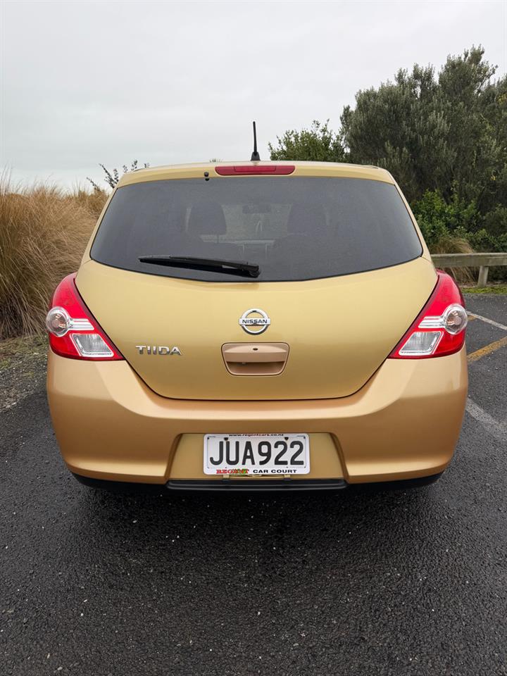 2011 Nissan Tiida