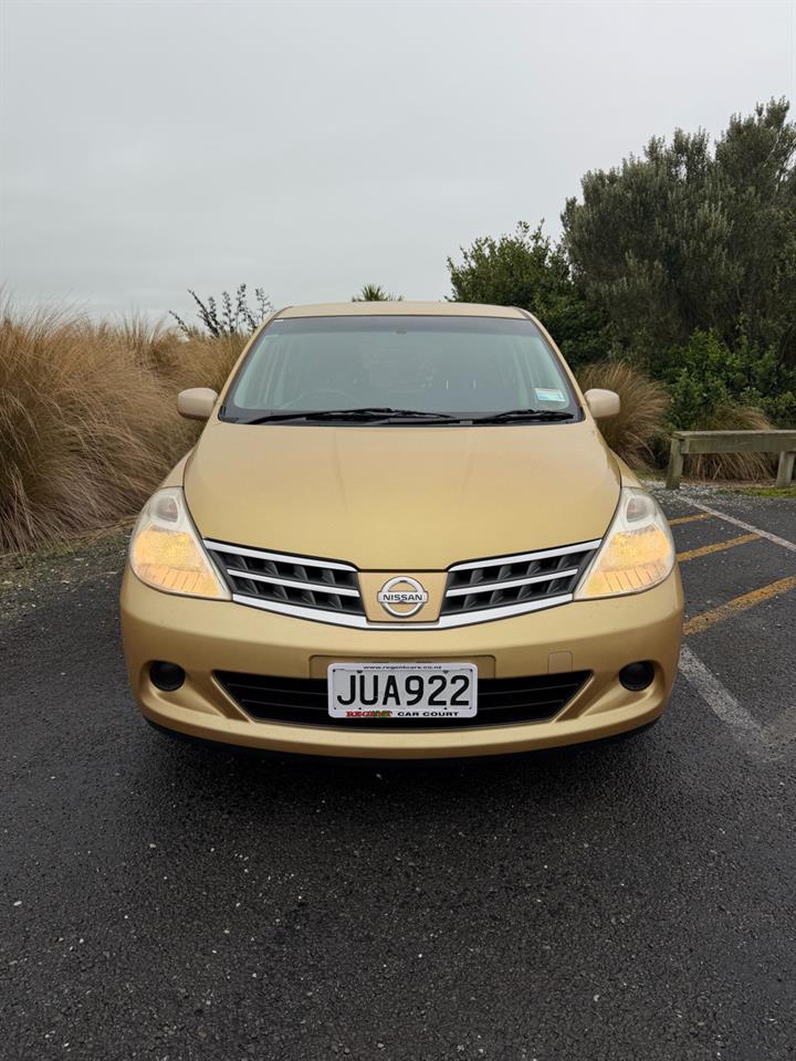 2011 Nissan Tiida