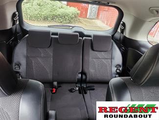 2015 Toyota Estima - Thumbnail