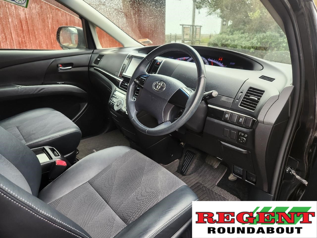 2015 Toyota Estima