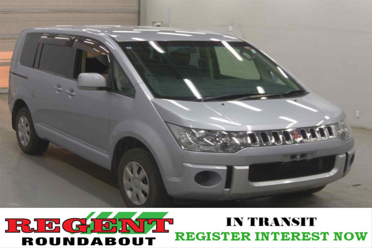 2015 Mitsubishi Delica