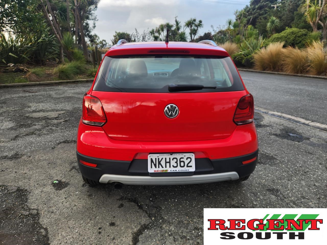 2013 Volkswagen Cross Polo
