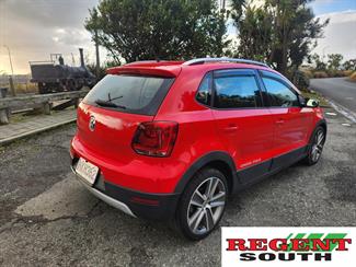 2013 Volkswagen Cross Polo - Thumbnail